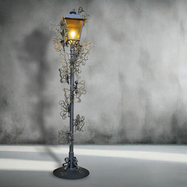 farola streetlight basica con flores forjada artistico artesanal decortativa handmade artisan decorative